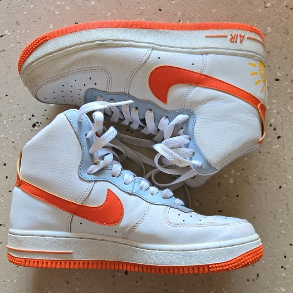 Nike Kids White and Orange High-Top Sneakers - Picture 4 of 12